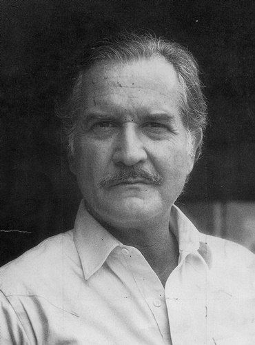 Biografía de Carlos Fuentes